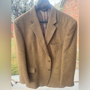 Don’t miss this Great 100% Camel Hair sport coat